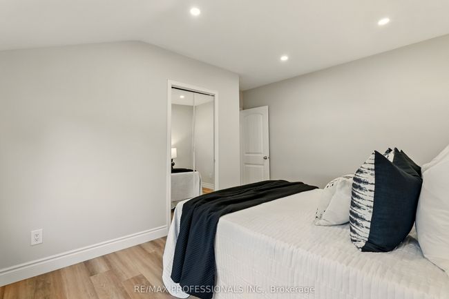 18 Weber Dr, House other with 3 bedrooms, 2 bathrooms and 3 parking in Georgetown ON | Image 19