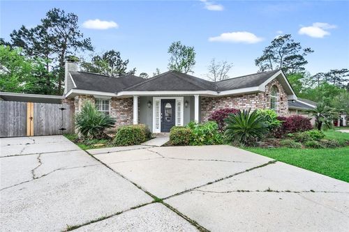 610 Bon Temps Roule, Mandeville, LA, 70471-2565 | Card Image