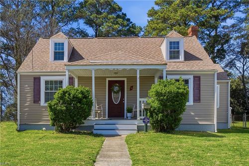 8 Montgomery Street, Portsmouth, VA, 23707 | Card Image