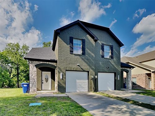 807 Fenet St, Mckinney, TX, 75069-2419 | Card Image