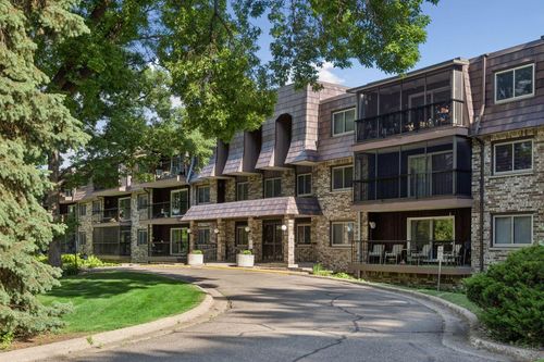 108-260 Westview Dr, West Saint Paul, MN, 55118-4516 | Card Image