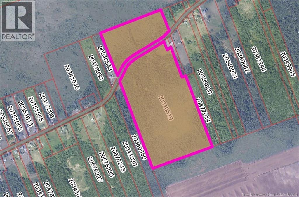 Land in Saint-Simon