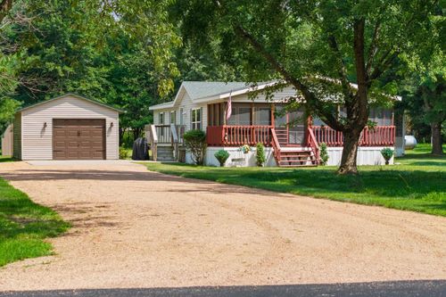 532 Feather Trl, Nekoosa, WI, 54457-7915 | Card Image