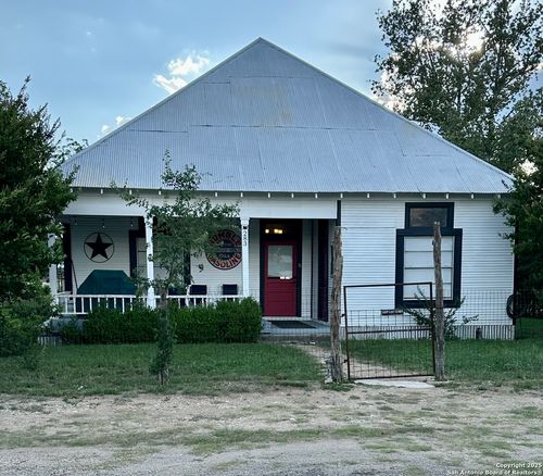 283 Sycamore St, Utopia, TX, 78884 | Card Image