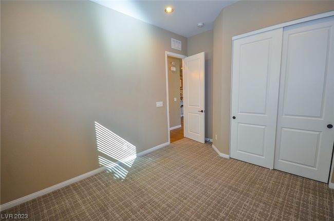 8162 Desert Madera St, House other with 3 bedrooms, 3 bathrooms and null parking in Las Vegas NV | Image 22