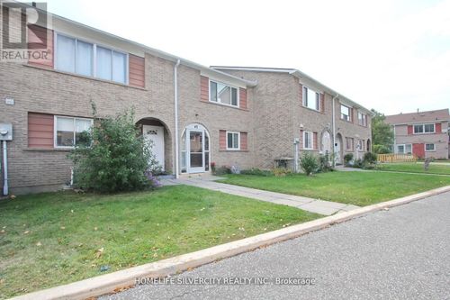 46-2012 Martin Grove Rd, Etobicoke, ON, M9V4A3 | Card Image