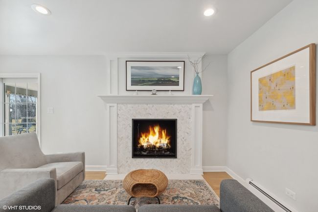 729 Ambleside Dr, House other with 4 bedrooms, 3 bathrooms and 2 parking in Deerfield IL | Image 6