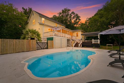 206 Clifton St, Summerville, SC, 29483-4310 | Card Image