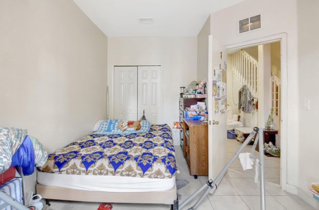 1910 Shoma Dr, Condo with 3 bedrooms, 4 bathrooms and null parking in Royal Palm Beach FL | Image 9