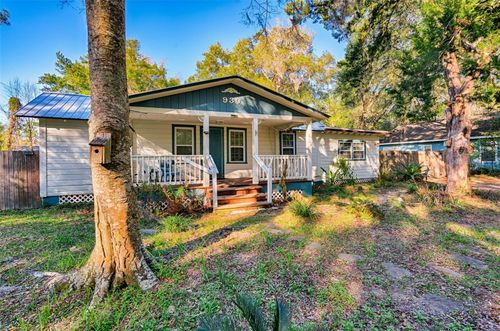 930 29th Pl, Gainesville, FL, 32609-2857 | Card Image