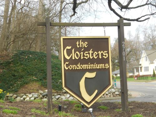 129 Balmoral Court, Kalamazoo, MI, 49006 | Card Image