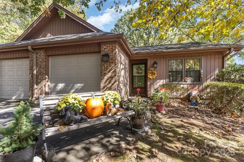 f-8-2762 Victory Ct, Fort Mill, SC, 29715-6337 | Card Image