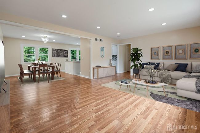 34 Hershey Rd, House other with 4 bedrooms, 3 bathrooms and null parking in East Brunswick NJ | Image 7