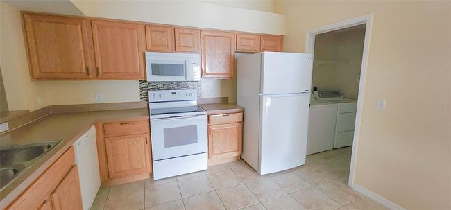 Kitchen | Image 5