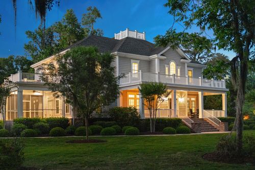 724 Tuckers Rd, Pawleys Island, SC, 29585-5290 | Card Image