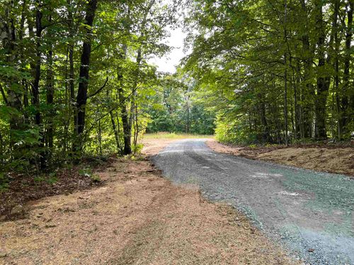 119 Advent Hill Rd, Hartland, VT, 05048-9400 | Card Image