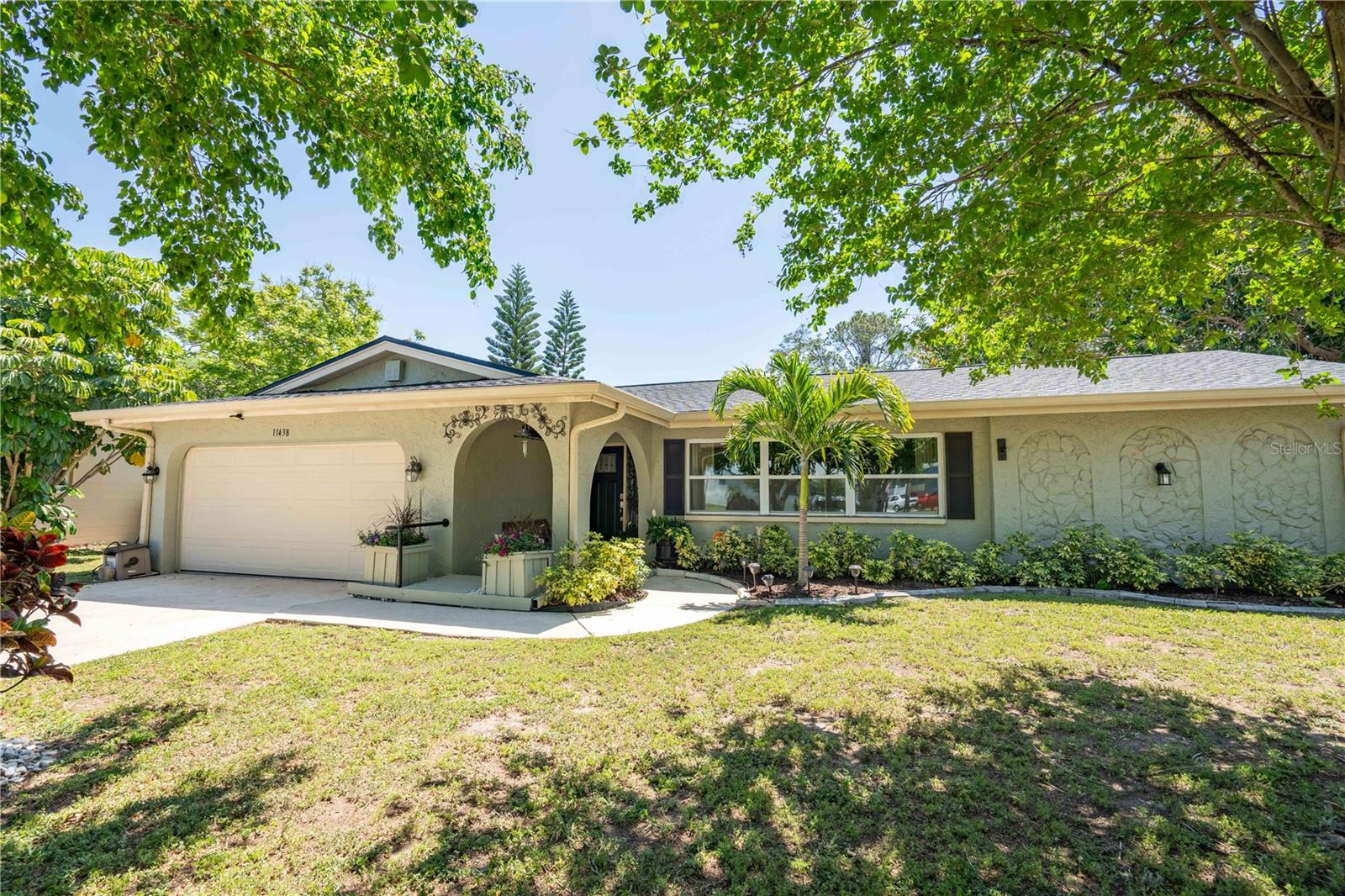 126th Ter, Largo, FL 33778