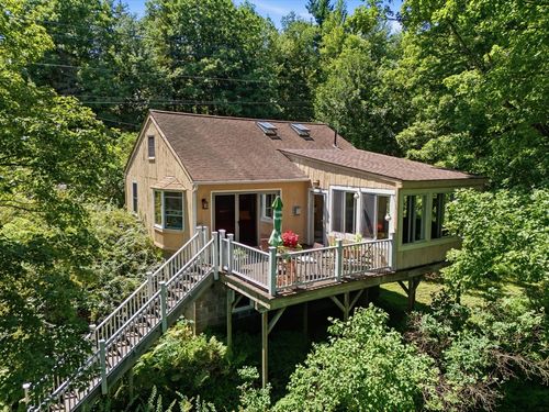 263 Old North Rd, Worthington, MA, 01098-9758 | Card Image