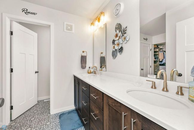Master Bath | Image 17