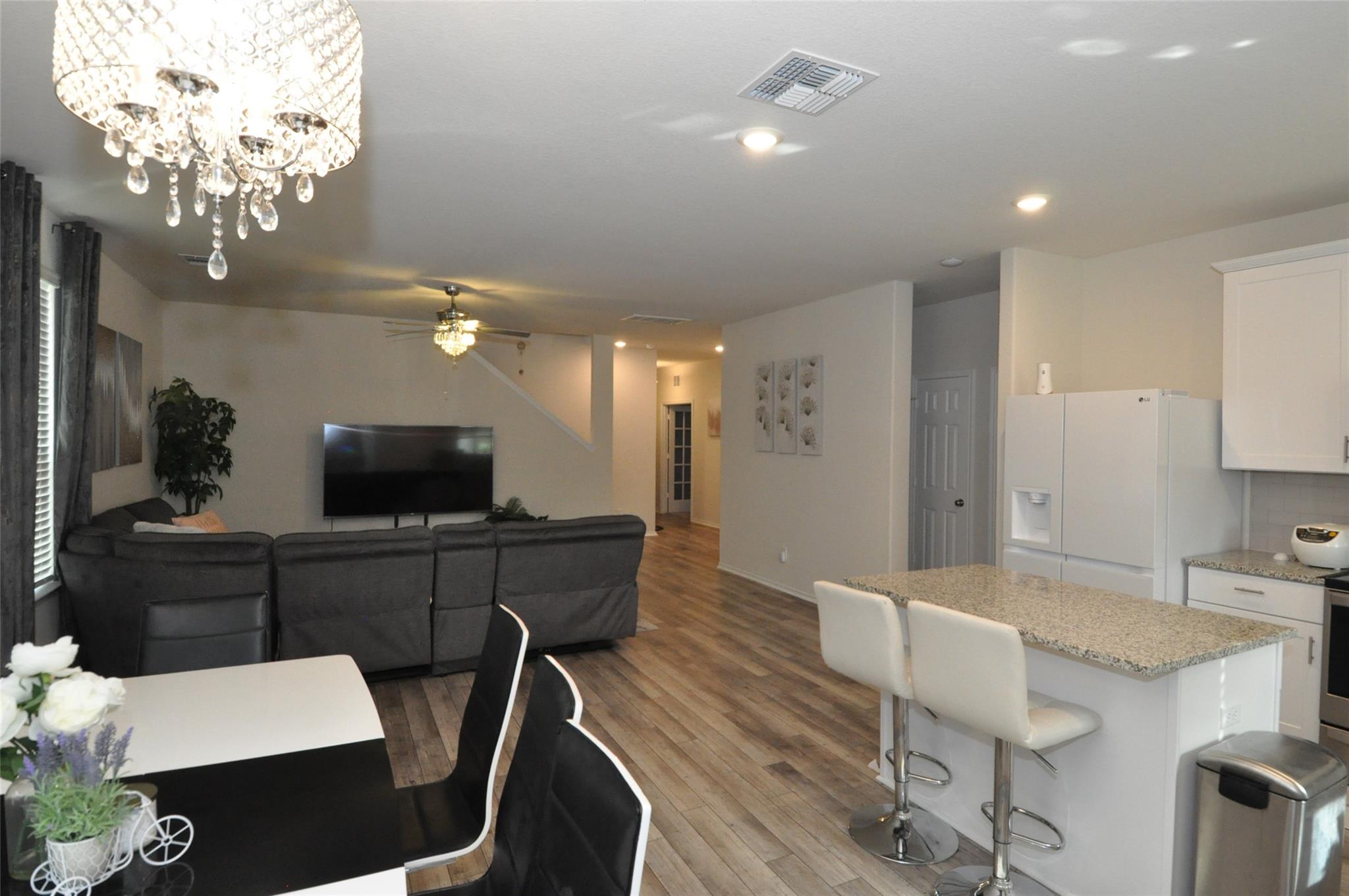 Residential Lease in Taylor 5