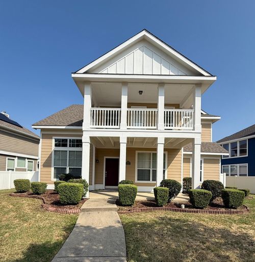1736 Goodwin Dr, Providence Village, TX, 76227-5718 | Card Image