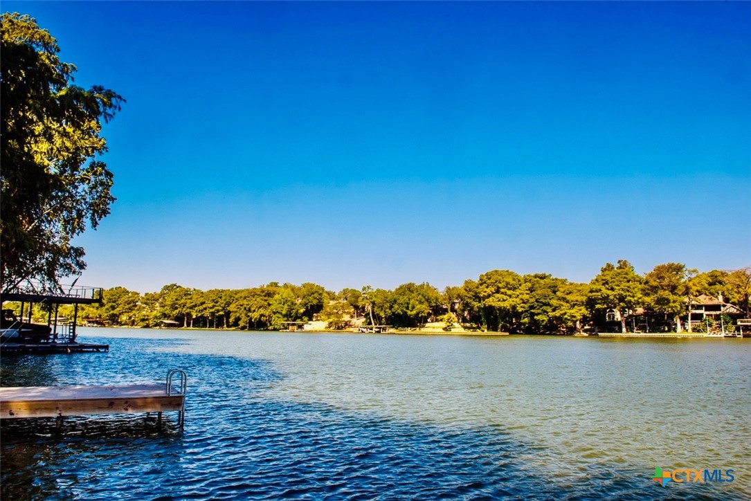 Lullwood Dr, New Braunfels, TX 78130