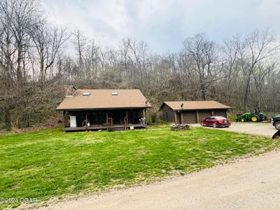 2474 Farm Road 2290, House other with 4 bedrooms, 2 bathrooms and null parking in Seligman MO | Image 3