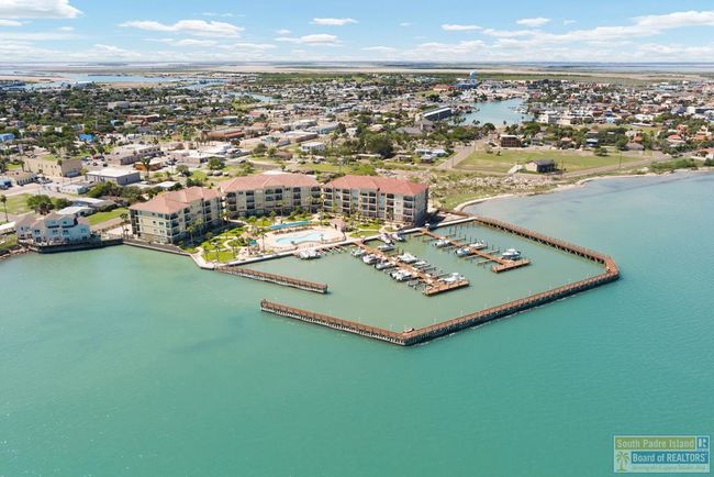 1404 - 301 E Houston St, Condo with 3 bedrooms, 2 bathrooms and null parking in Port Isabel TX | Image 24