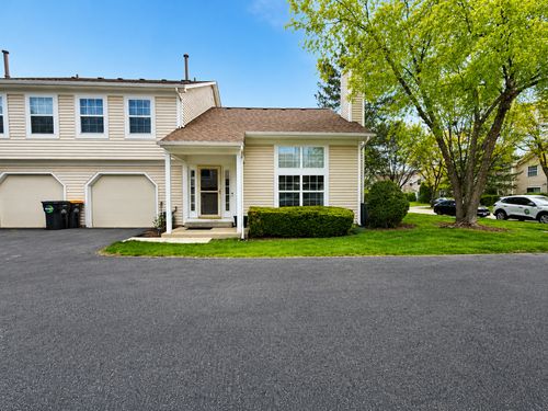 250 Acorn Dr, Streamwood, IL, 60107-2210 | Card Image