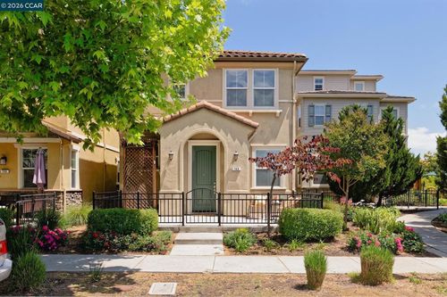 768 King Palm Ln, Brentwood, CA, 94513-5678 | Card Image