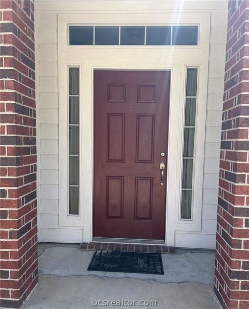 1608 Culture Ln, College Station, TX, 77845-7298 | Card Image