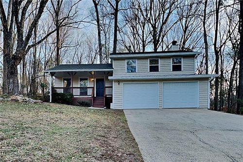 3406 Deshong Dr, Stone Mountain, GA, 30087-4048 | Card Image