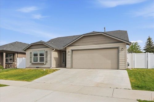 8810 W 8th Ave, Spokane, WA, 99224-7800 | Card Image