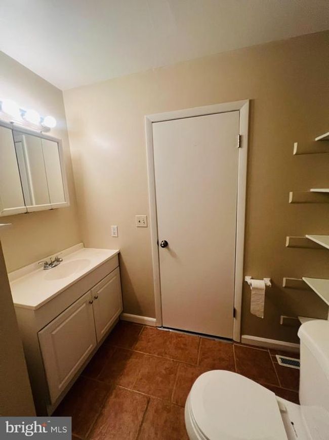 76 Shetland Cir, Townhouse with 2 bedrooms, 2 bathrooms and null parking in REISTERSTOWN MD | Image 29
