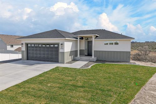 2810 Bella Ct, Richland, WA, 99352-8745 | Card Image