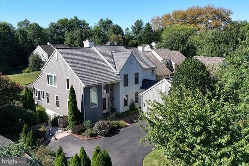 117 Ponds Ln, Greenville, DE, 19807-2129 | Card Image