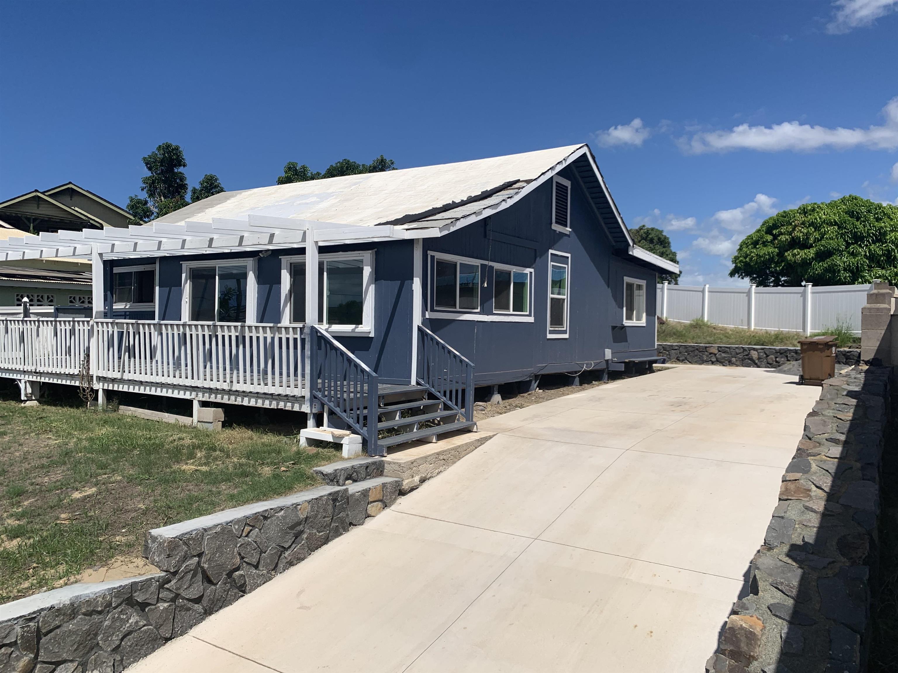 Papa Ave, Kahului, HI 96732