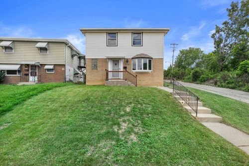 3332a-3332 S Burrell Street, Milwaukee, WI, 53207 | Card Image