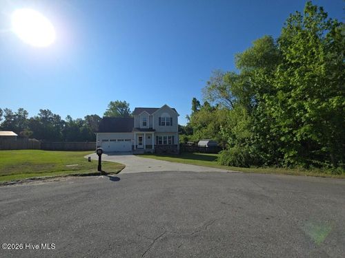 213 Cottage Brook Ct, Richlands, NC, 28574-6409 | Card Image