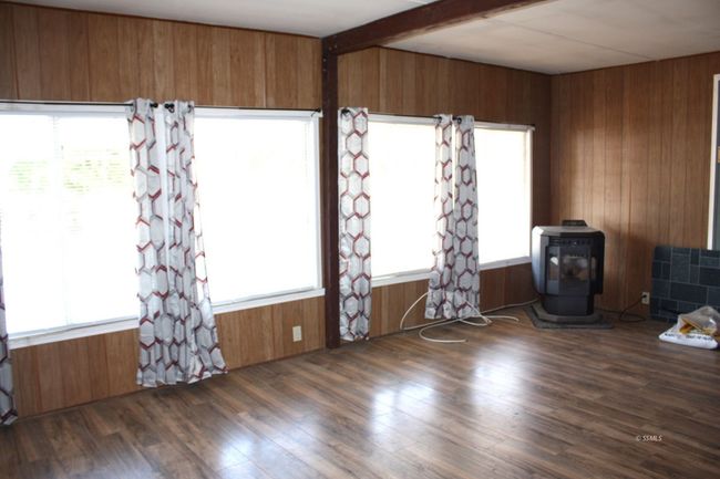 Living Room | Image 7