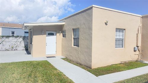 rear-2265 Sw 15th St, Miami, FL, 33145-1327 | Card Image