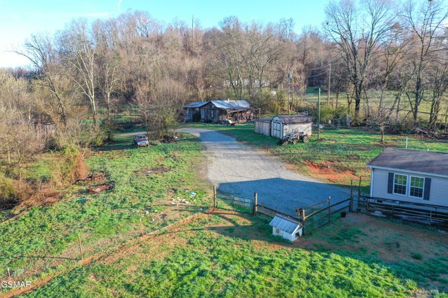 817 Billbee Rd, House other with 4 bedrooms, 2 bathrooms and null parking in Dandridge TN | Image 28