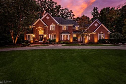 10754 Buckingham Pl, Concord Township, OH, 44077-9130 | Card Image