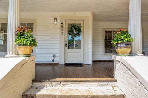 4803 Saint Elmo Ave, CHATTANOOGA, TN, 37409-1725 | Card Image