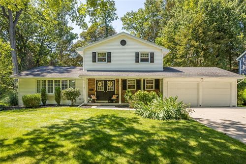 25 Shadowlawn Ct, Irondequoit, NY, 14617-4106 | Card Image