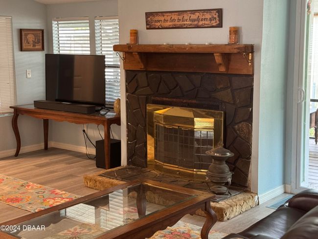 16 Golden Gate Cir, House other with 3 bedrooms, 2 bathrooms and null parking in PORT ORANGE FL | Image 9