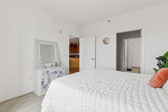 Primary with walk-in closet and private full bath | Image 12