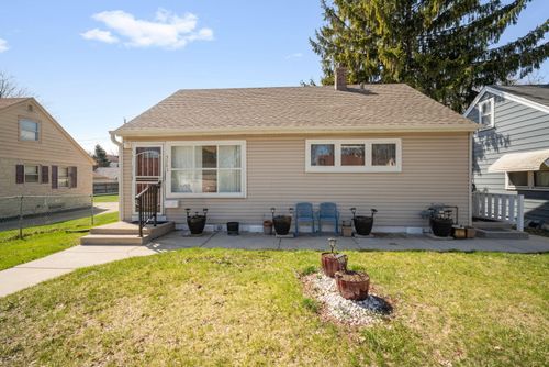 5243 N 46th St, Milwaukee, WI, 53218-3422 | Card Image