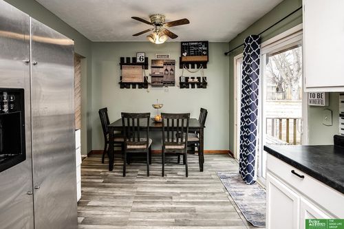 9056 Meadow Dr, Omaha, NE, 68114-2217 | Card Image