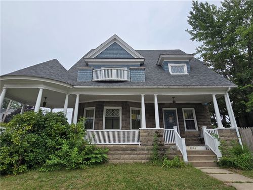 2-1844 Broad St, Cranston, RI, 02905-3525 | Card Image